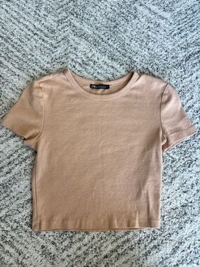 Zara Women’s Short Sleeve Crop Top in Light Brown